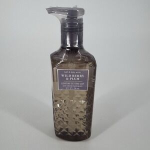 Bath & Body Works WILD BERRY &‎ PLUM Cleansing Gel Hand Soap 8 fl oz